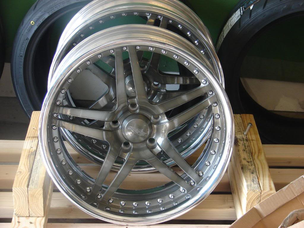 Name:  Wheels-airride-brakes007.jpg
Views: 204
Size:  119.9 KB
