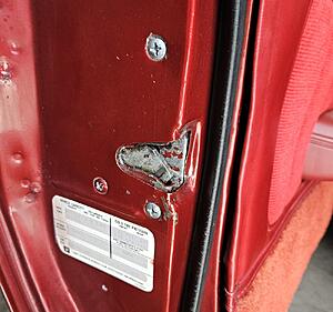 Thermostat Housing Bolts Backing Out-20231202_123016.jpg
