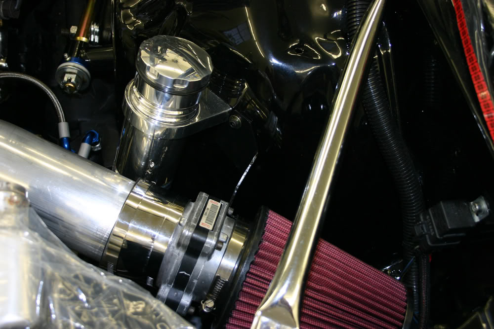 Name:  8-5-11airintake2sm.jpg
Views: 270
Size:  114.5 KB