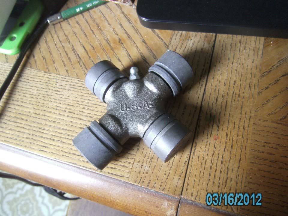 Name:  tommyrearUjoint.jpg
Views: 190
Size:  112.0 KB