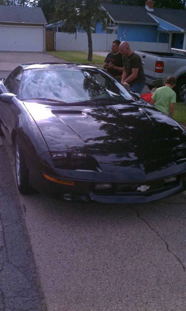 Name:  cars.jpg
Views: 279
Size:  80.4 KB