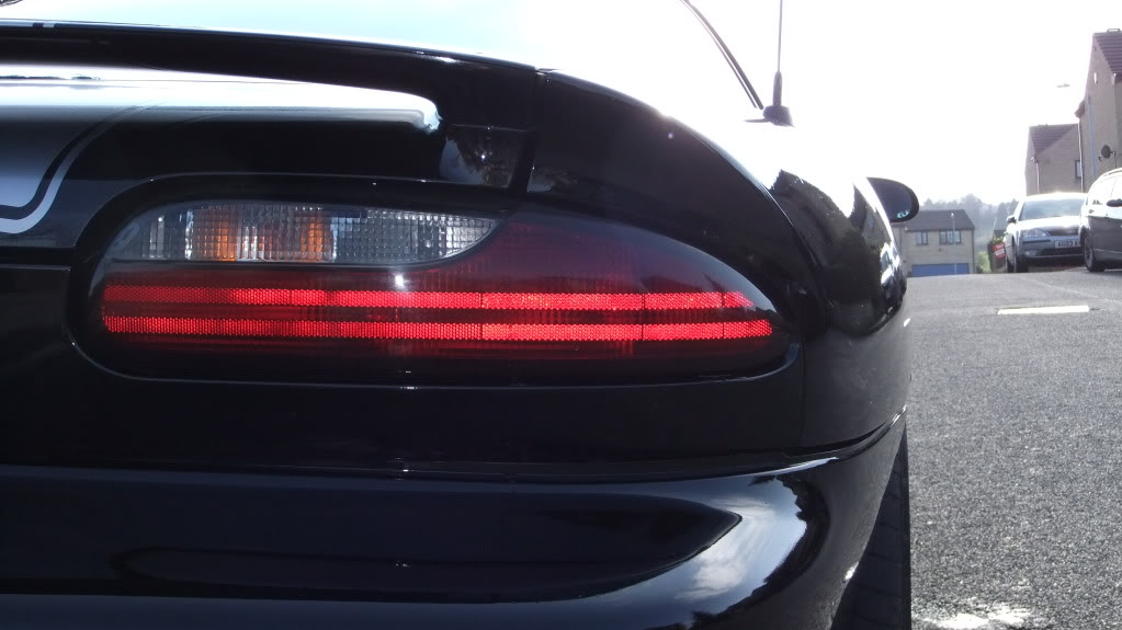 98 camaro deals tail lights