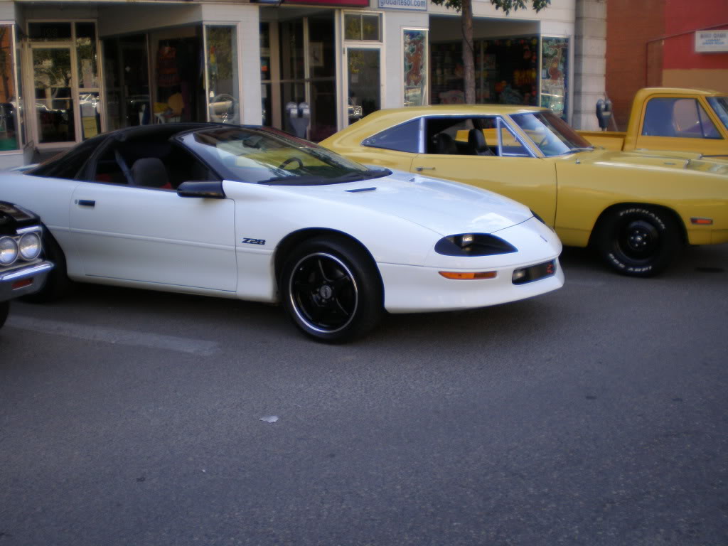 Name:  015.jpg
Views: 64
Size:  102.1 KB