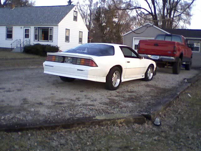 Name:  car.jpg
Views: 15
Size:  59.8 KB