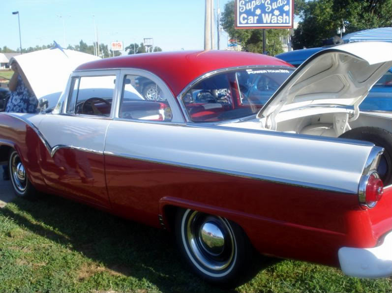 Name:  AdvanceCarShow006.jpg
Views: 40
Size:  85.7 KB