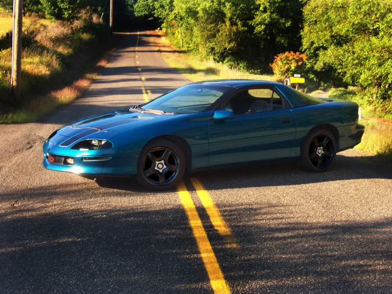 Name:  blackrims800x600.jpg
Views: 24
Size:  131.6 KB